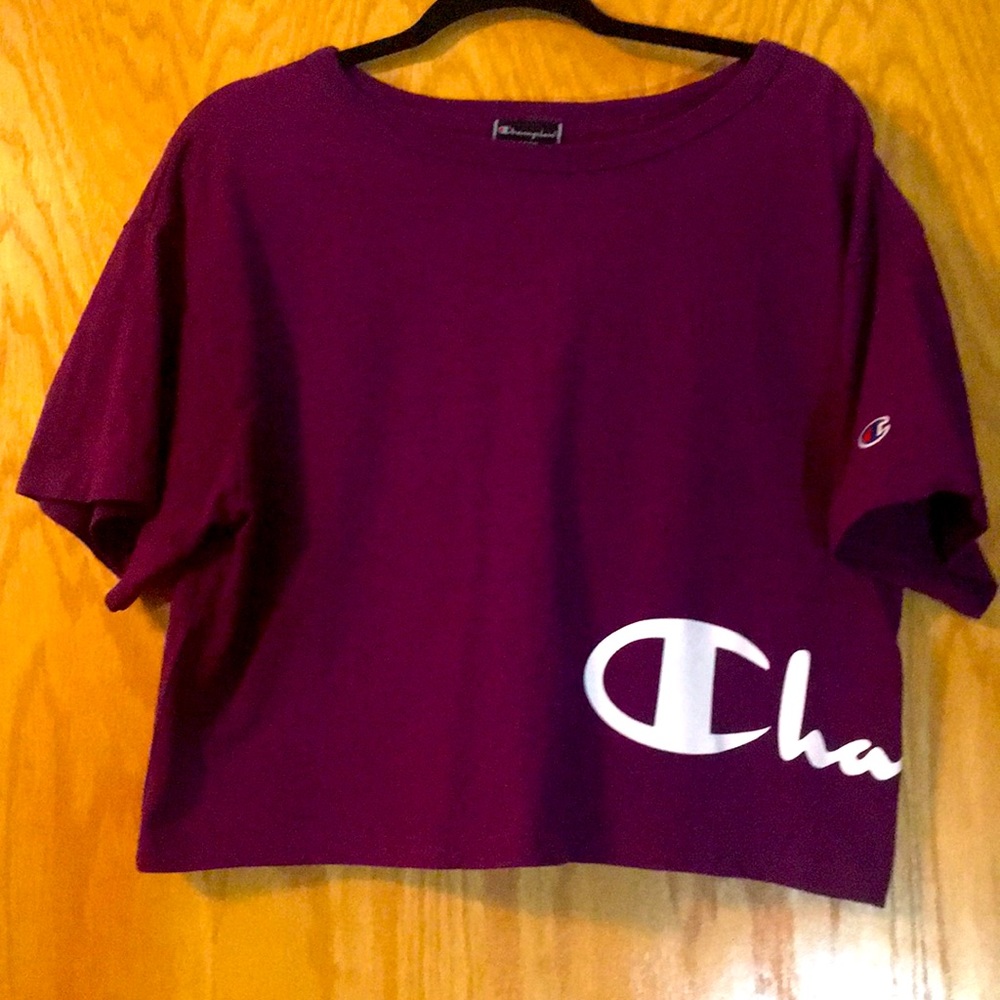 Champion Tee shirt Cropped: Plum/Burgundy
